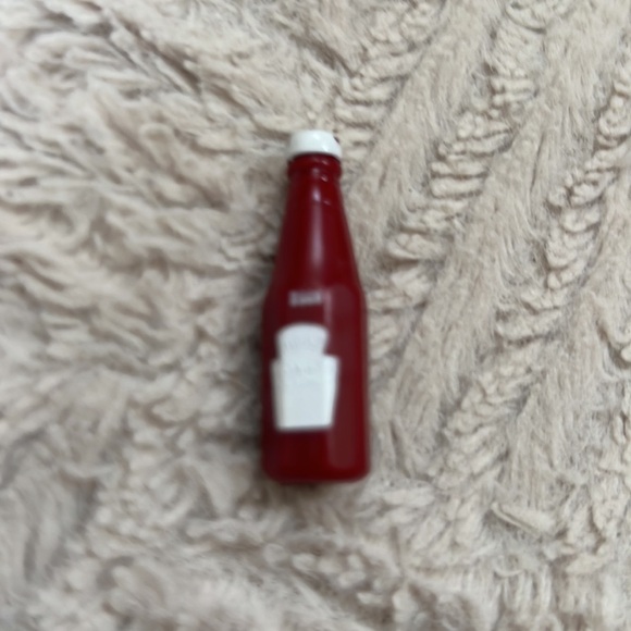 Heinz ketchup miniature bottle pin - Picture 13 of 16
